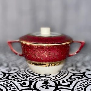 Century by Salem 23 karat encrusted gold sugar bowl with lid